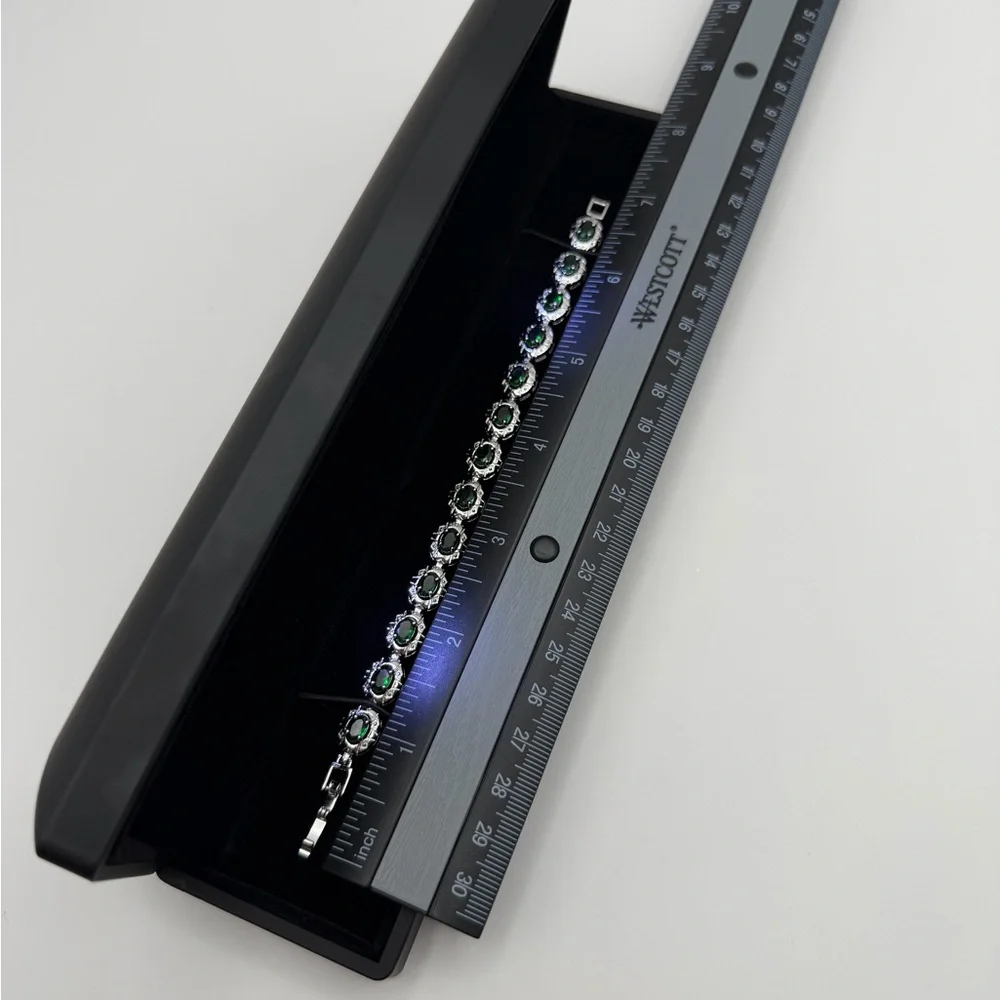 Silver Emerald Oval Halo Bracelet - Picture 4 of 8